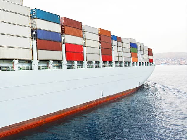 Jak poprawić terminowość dostaw na rynku przewozów morskich?